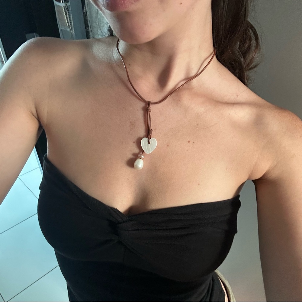 Wendy Mignot heart and pearl necklace